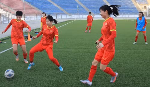 soi thu hang tuyen viet nam va doi thu tajikistan truoc tran dau toi nay 29 9 hinh 1
