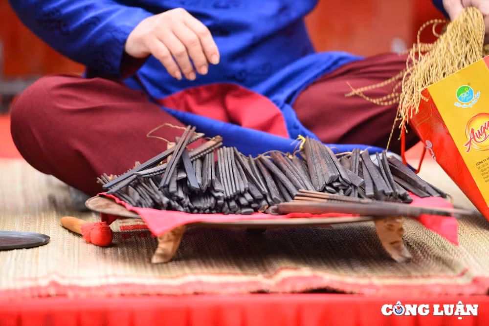 cach xem ngay cua nguoi muong hoa binh co gi dac biet hinh 5