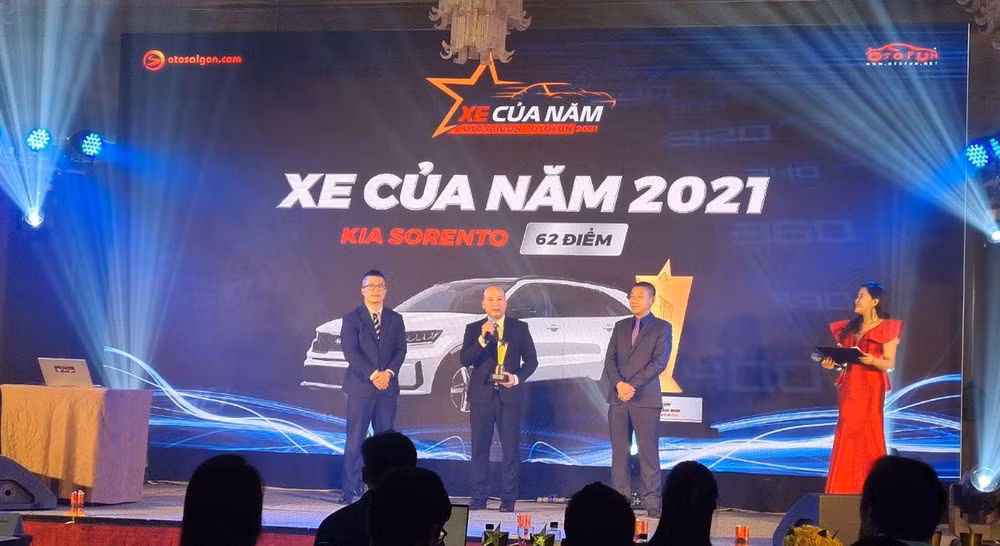 Danh hiệu XE CỦA NĂM 2021 thuộc về Kia Sorento. Ảnh: PV