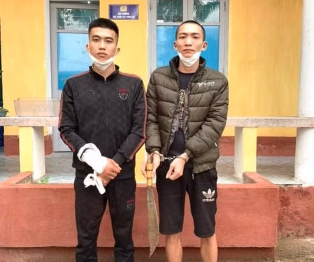 nghi ngo vo ngoai tinh chong ru them ban di xu ly tinh dich hinh 1