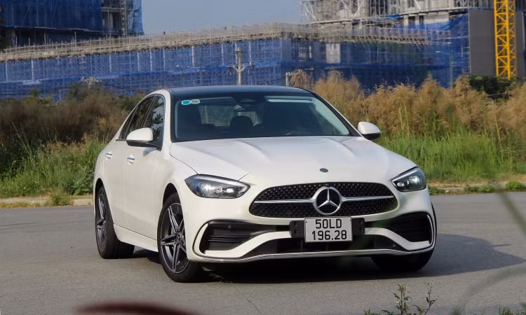 Mercedes C-Class 2022: giá lăn bánh 8/2025, TSKT, đánh giá chi tiết