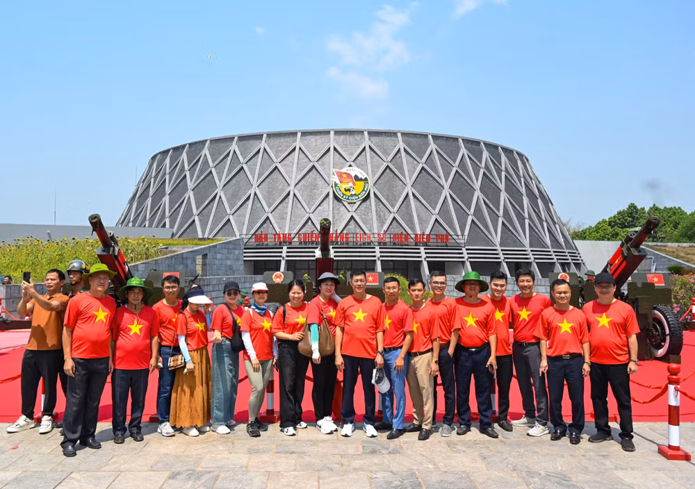 Ảnh màn hình 2026-01-15 lúc 15.22.54