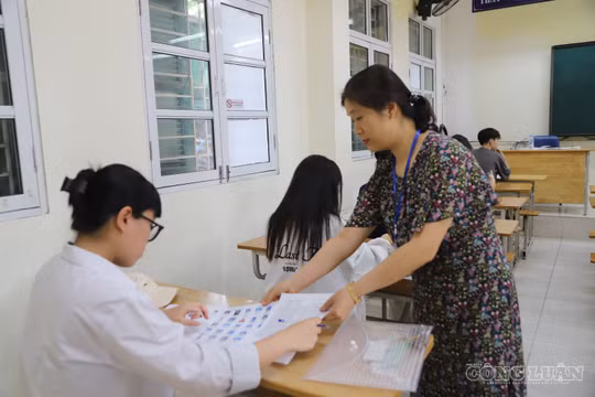 Lộ đề, mua bán đề thi có thể bị phạt tới 75 triệu đồng
