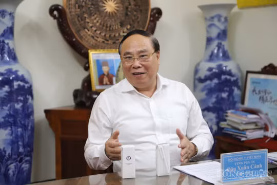 Đừng hiểu sai khám chữa bệnh tại nhà, không phải cứ ở nhà là bác sĩ sẽ đến