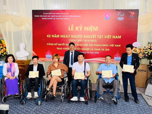 uom mam phat trien tai nang nang luc tre mo coi nguoi khuyet tat hinh 1