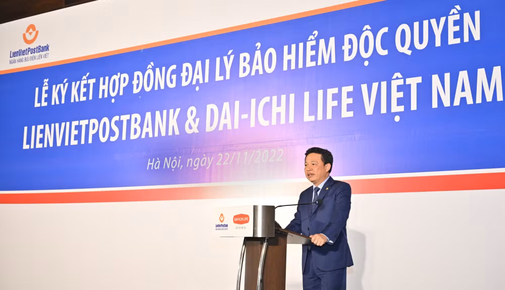 thuong vu ngan ty tiep tuc khuay dong thi truong bancassurance hinh 2