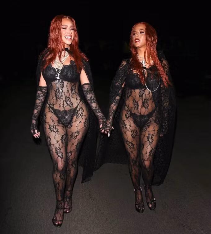 nhung sao ngoai dien trang phuc sexy nhat halloween 2021 hinh 5
