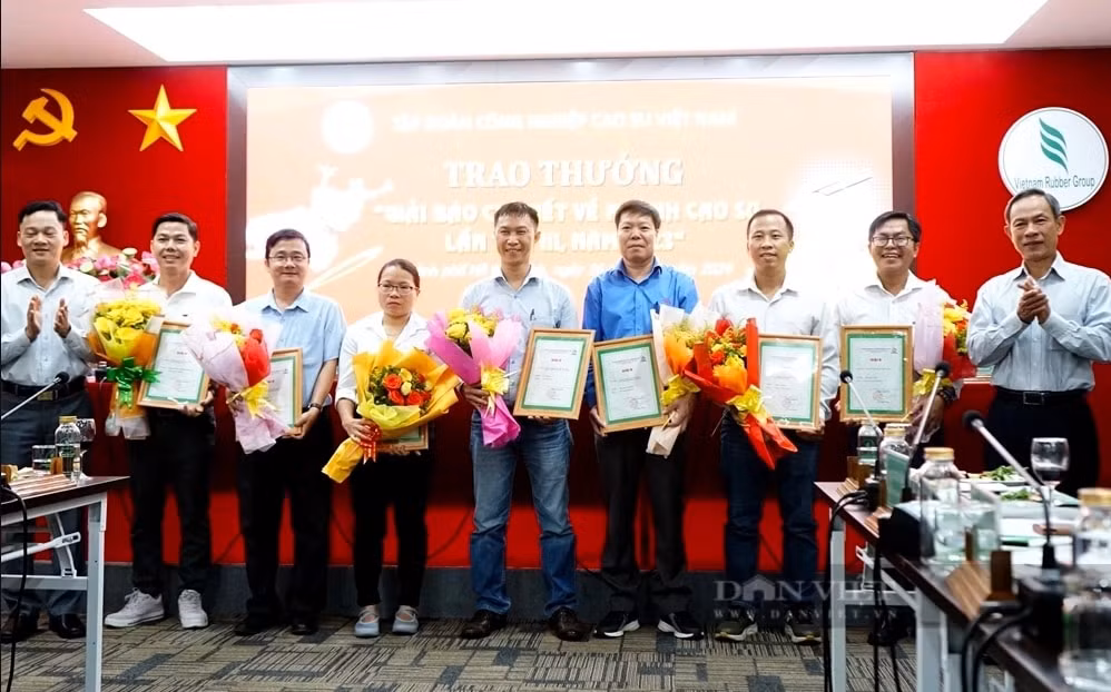 trao giai thuong bao chi viet ve nganh cao su viet nam lan 3 2023 hinh 1