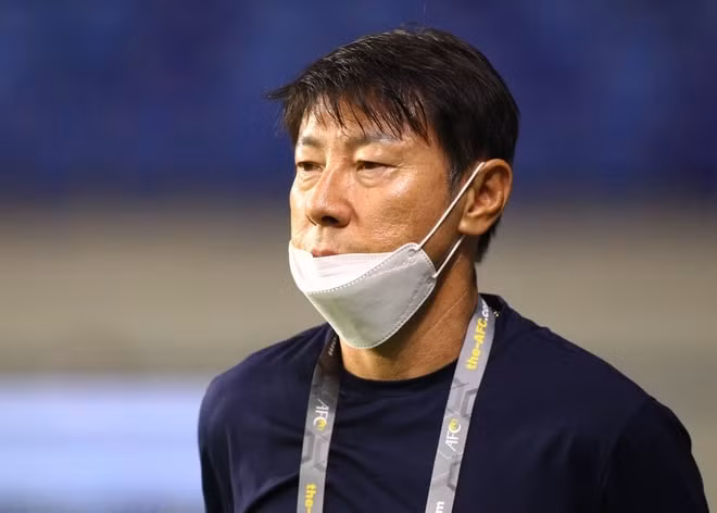 HLV Shin Tae-yong chưa thể trở lại Indonesia để tiếp tục công việc. Ảnh: Getty
