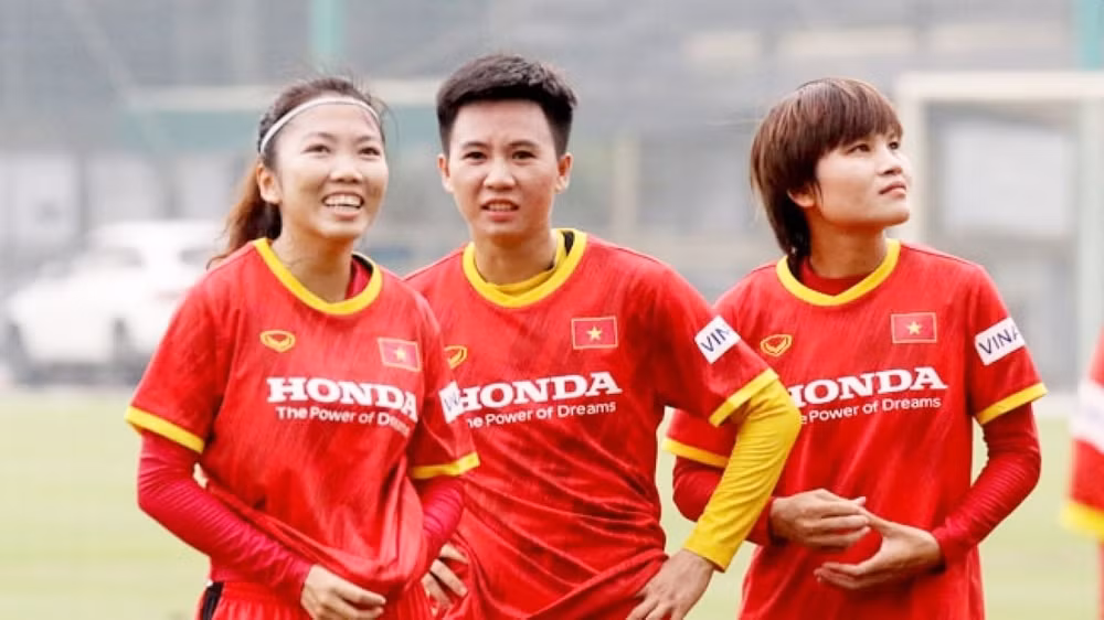 Cầu thủ Tuyết Dung tự tin cùng đội tuyển bóng đá nữ Việt Nam có vé dự World Cup 2023. Ảnh: VFF