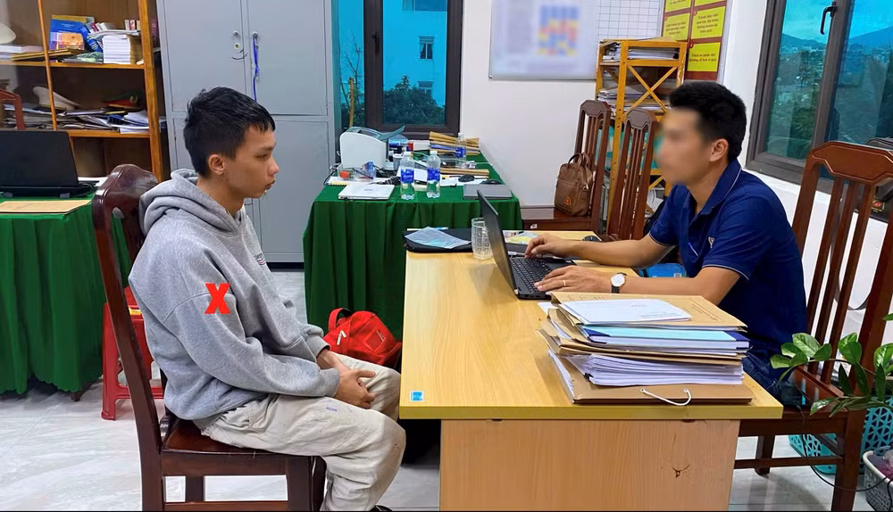 Ảnh chụp Màn hình 2025-05-16 lúc 18.12.12