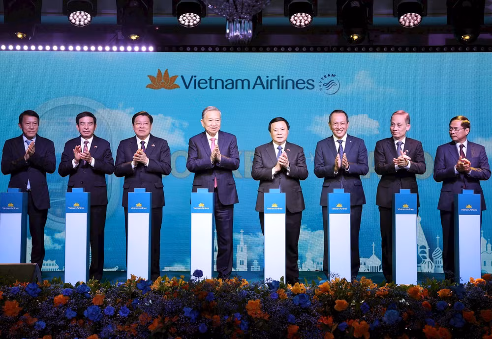 Vietnam Airlines tổ chức Lễ công bố đường bay thẳng giữa Hà Nội - Moscow, dưới sự chứng kiến của đồng chí Tô Lâm, Tổng Bí thư BCHTW, cùng đại diện lãnh đạo cấp cao hai nước (1)