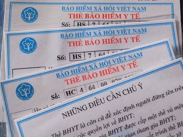 mua-bhyt-o-dau.jpg