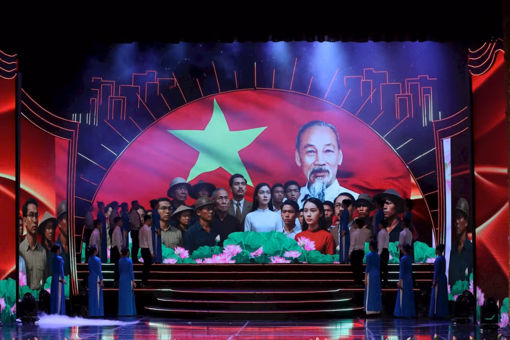 Ảnh màn hình 2025-05-14 lúc 22.03.49