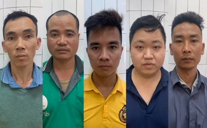 triet pha soi bac ngay tren via he duong pham hung hinh 1