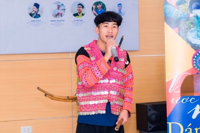 chang trai nguoi mong khoi nghiep thanh cong voi mo hinh du lich cong dong hinh 1