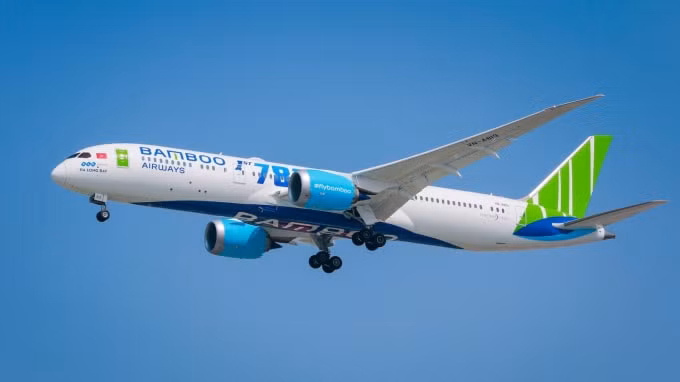 bo truong cong hoa yakutia tham va lam viec voi bamboo airways hinh 3