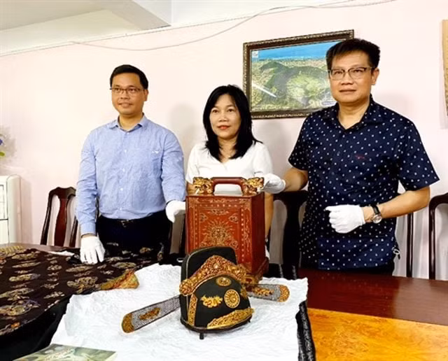 hai bao vat 35 ty dong tinh thua thien hue vua duoc tang co gi dac sac hinh 3