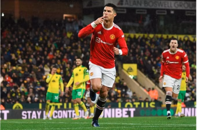 du doan vong 33 ngoai hang anh mu thang tottenham cung co vi tri thu 4 hinh 1