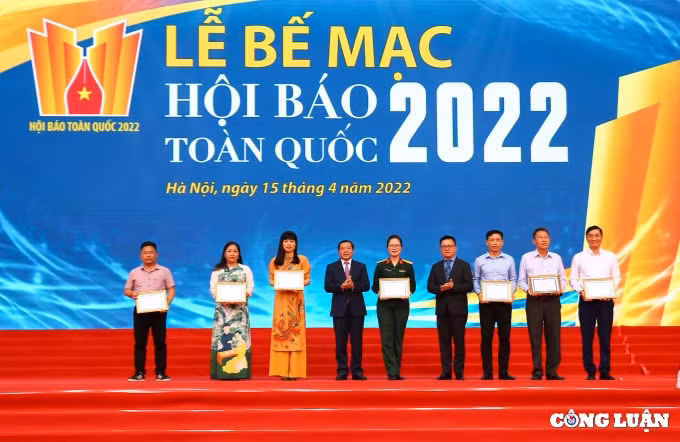 hoi bao toan quoc 2022 soi dong qua tung goc may hinh 37
