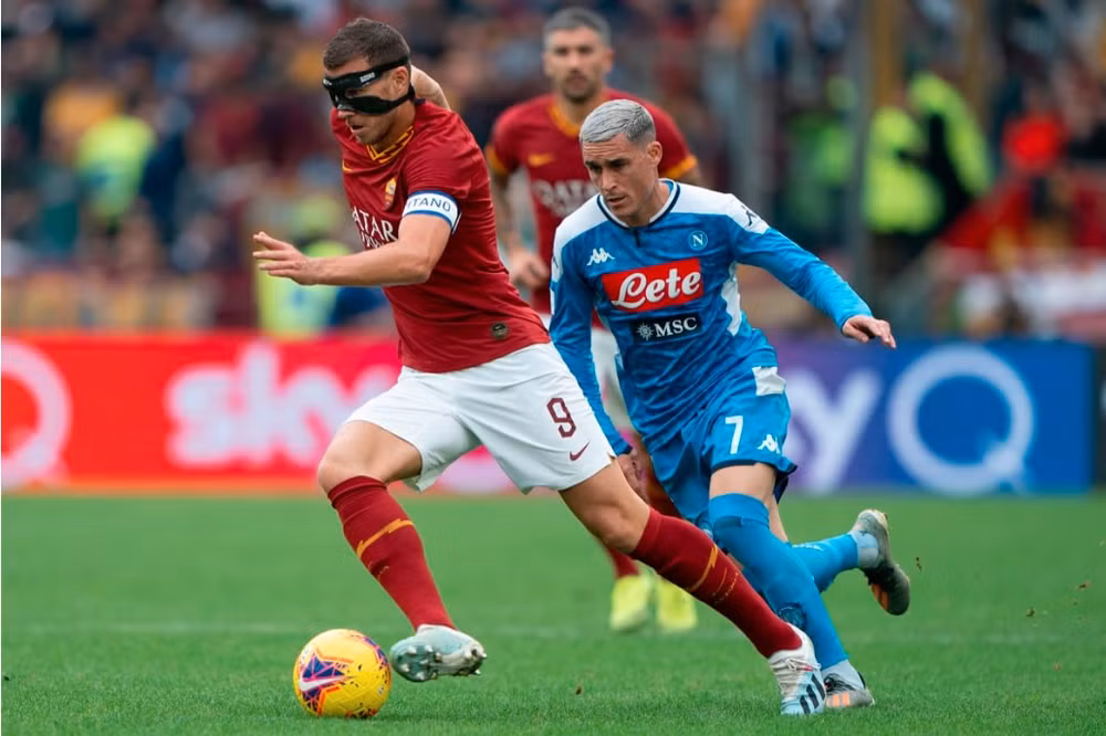 nhan dinh tran napoli vs roma 0h ngay 19 4 hinh 2