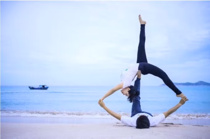 hon 3000 thanh vien cong dong yoga viet nam se dong dien tai bien my khe da nang hinh 3