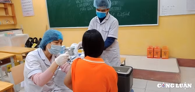 ha noi chua ghi nhan truong hop tre em tu 5 den duoi 12 tuoi phan ung sau tiem vac xin covid 19 hinh 1