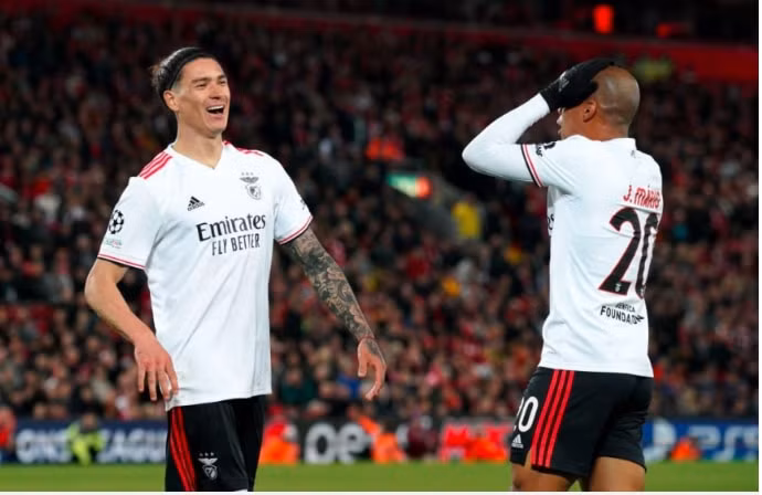 liverpool vao ban ket champions league sau man ruot duoi kich tinh hinh 2