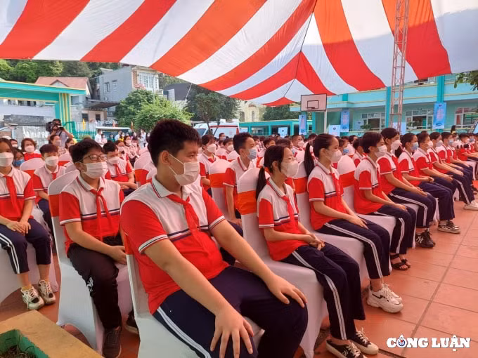 quang ninh bat dau tiem vac xin covid 19 cho tre 5 12 tuoi hinh 2