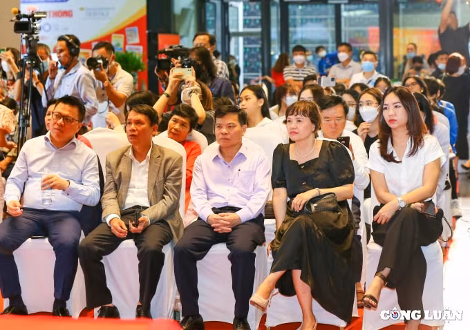 bao chi da giup hoat dong thien nguyen ngay cang co suc lan toa hinh 3