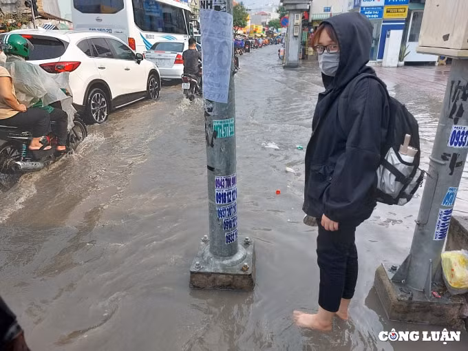 duong sa tp hcm ngap nang sau con mua lon hinh 6