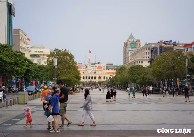 diem vui choi tai trung tam tp hcm nhon nhip dip le gio to hung vuong hinh 7