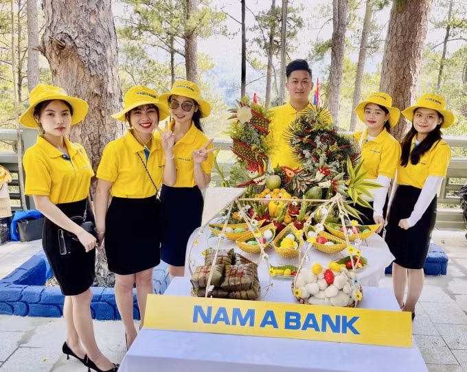 nam a bank huong ve coi nguon voi nhieu hoat dong y nghia hinh 4