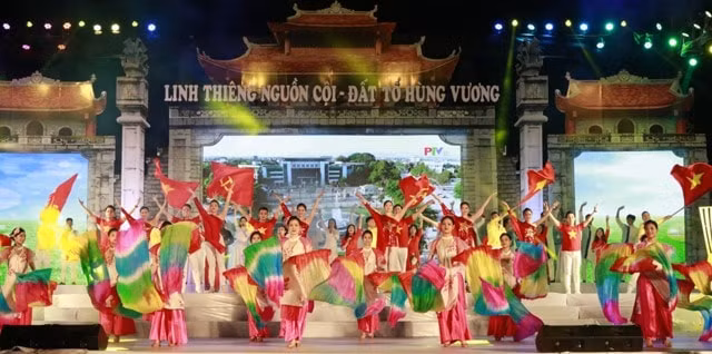 dac sac chuong trinh nghe thuat linh thieng nguon coi dat to hung vuong hinh 5