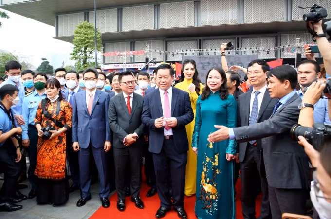 tung bung khai mac hoi bao toan quoc 2022 hinh 11