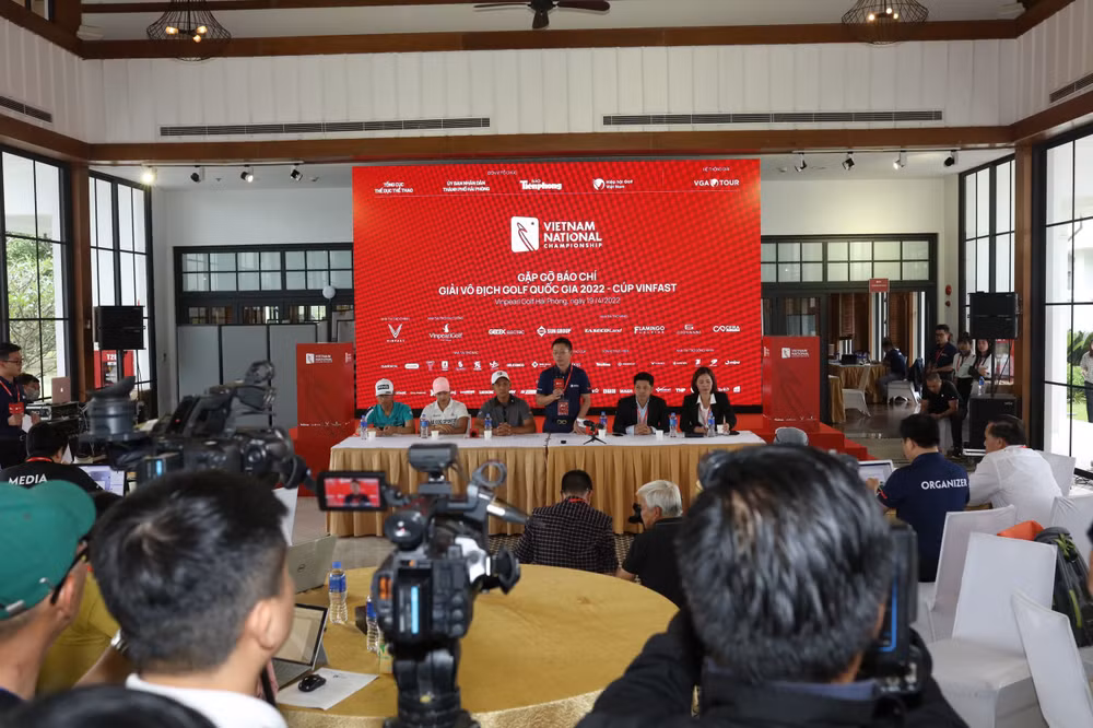 giai vo dich golf quoc gia 2022 tuyen thu golf viet nam chay da cho sea games 31 hinh 2