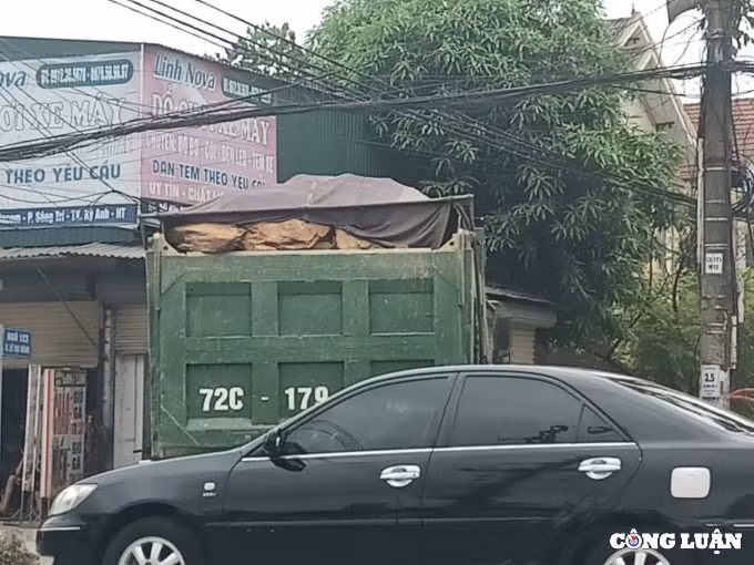 ha tinh nhuc nhoi tinh trang hung than dai nao tren cac tuyen pho tai thi xa ky anh hinh 13