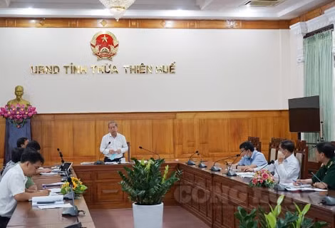 Ông Phan Ngọc Thọ phát biểu chỉ đạo tại cuộc họp phòng chống dịch Covid - 19.