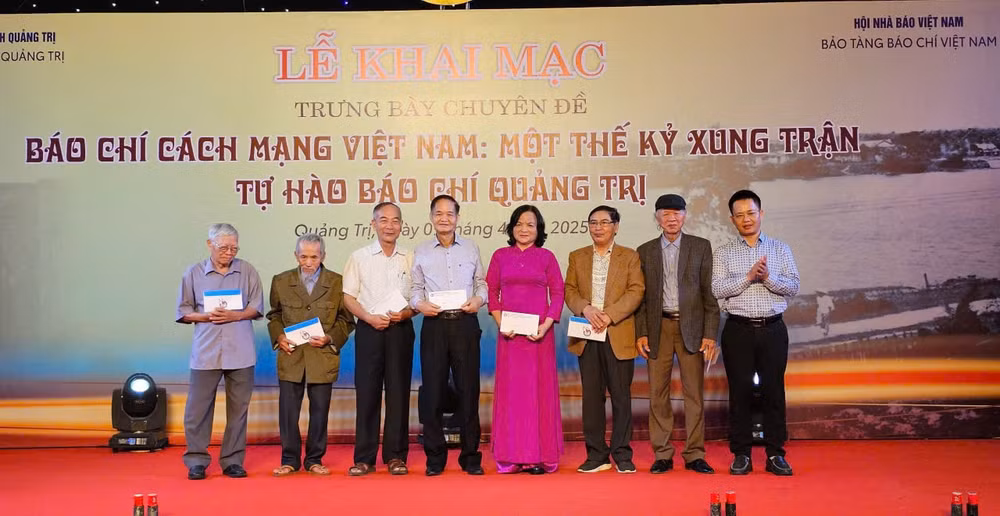 dcd5afd799a02afe73b1.jpg
