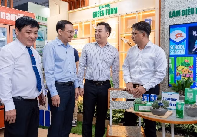 an tuong voi trai nghiem xanh duoc vinamilk mang den ngay hoi viet nam xanh hinh 9
