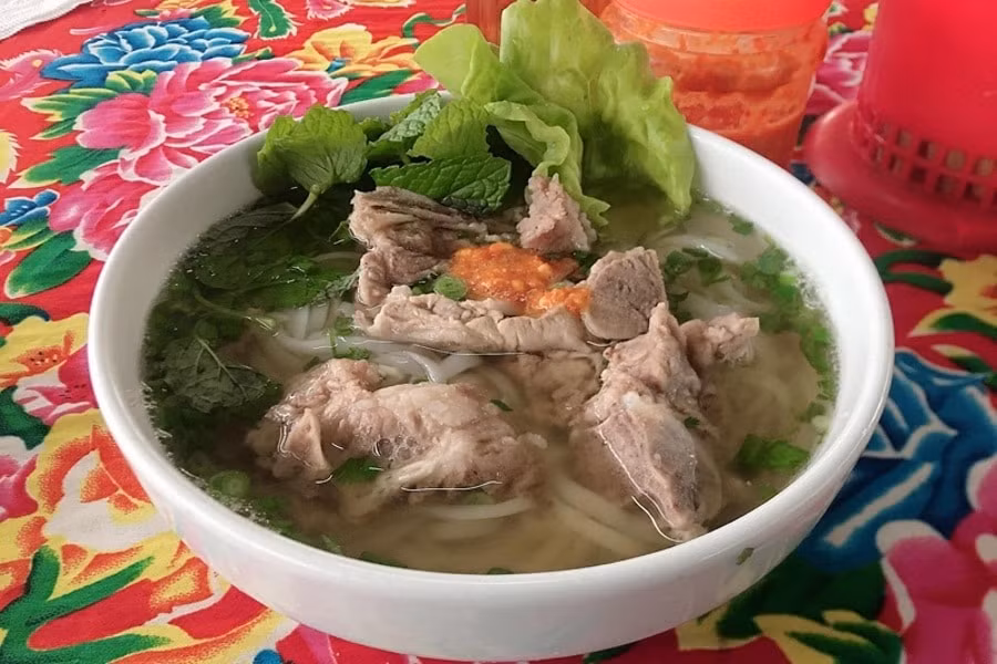 lai chau day manh khai thac du lich cho phien cho dem hinh 3