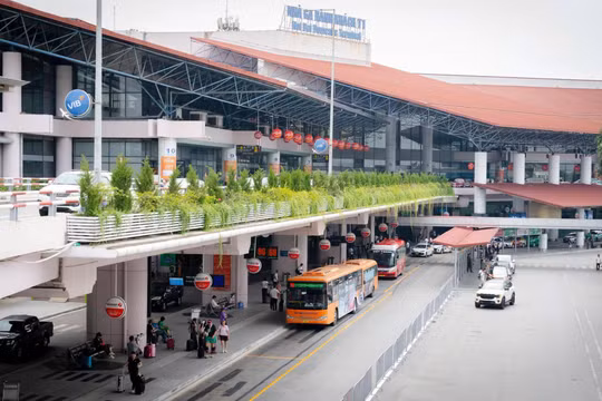 Cảng hàng không quốc tế Nội Bài điều chỉnh phương án đón, trả khách sau phản ánh