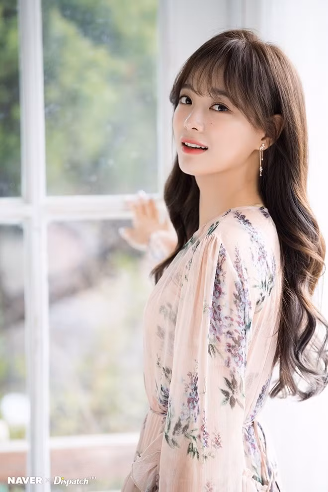 ngam nhan sac xinh dep cua nu chinh trong hen ho chon cong so hinh 8