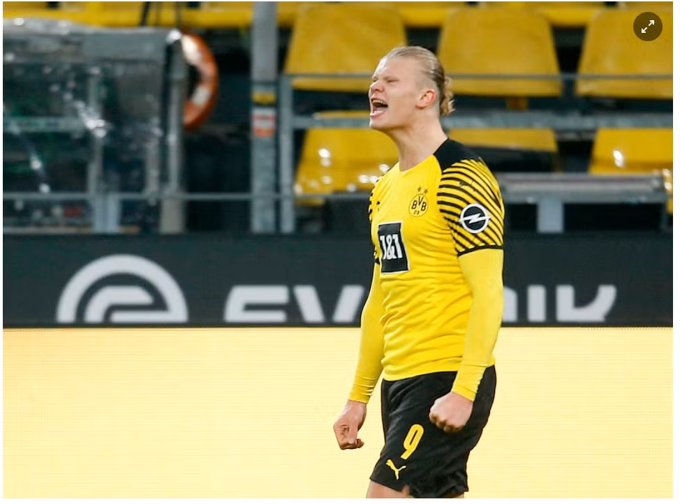 haaland lap cu dup dortmund danh bai freiburg o vong 19 bundesliga hinh 1