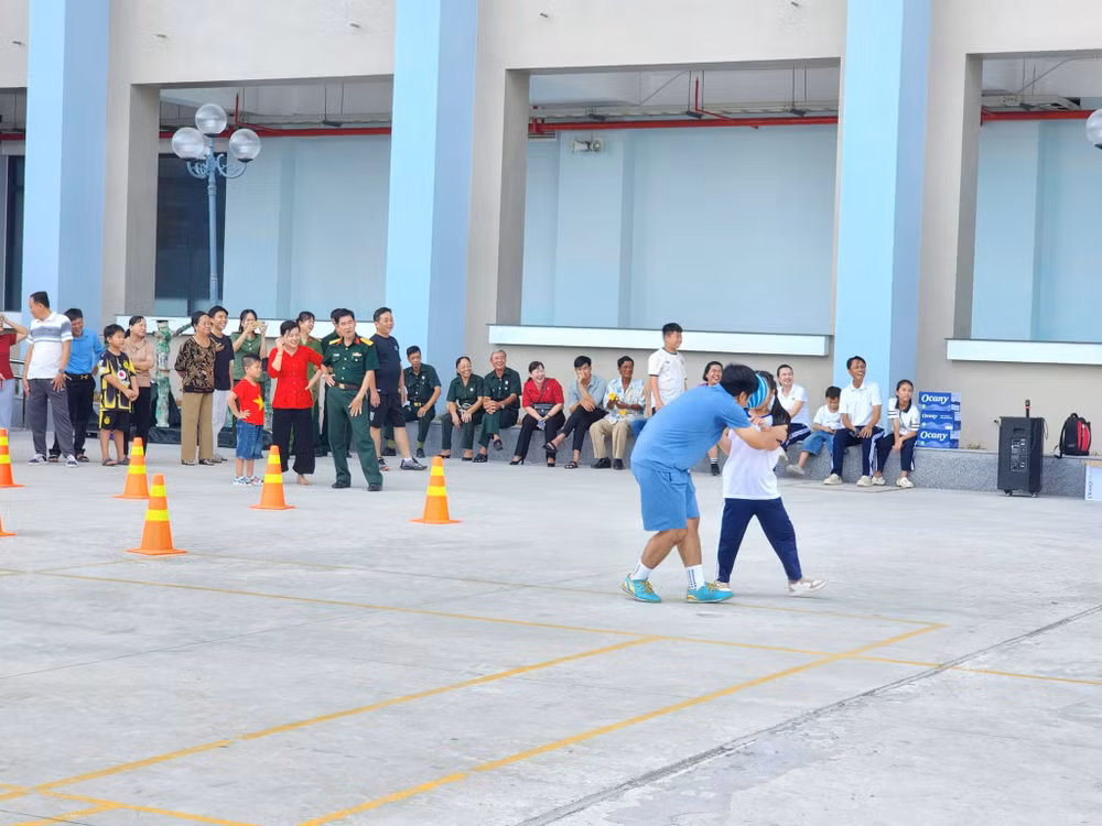 Hội thi thể dục thể dục thể thao nhân ngày phòng chống bạo lực gia đình Việt Nam