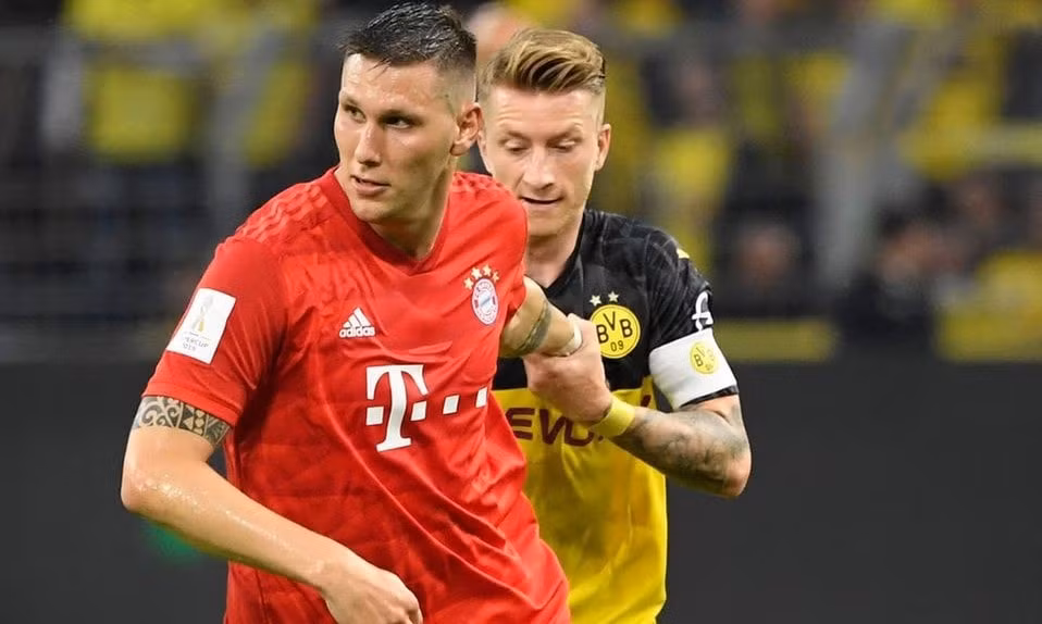 dortmund bat ngo chieu mo tru cot bayern hinh 1