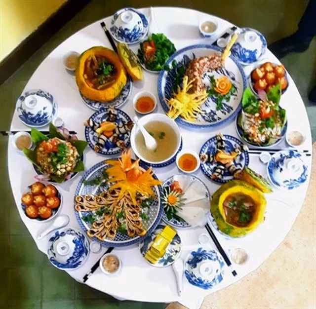 ngay xuan tim hieu van hoa trong mam co tet hinh 7