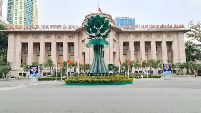 ha noi ruc ro co hoa mung dang mung xuan moi nham dan 2022 hinh 5
