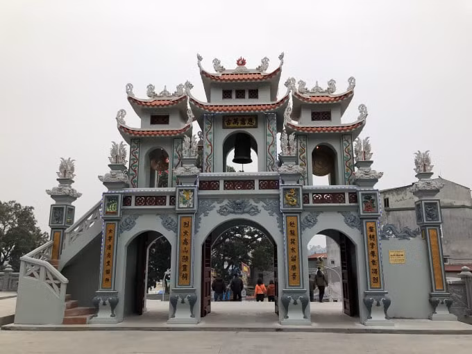 top 10 den chua linh thieng nhat nen den vao dip dau nam hinh 3