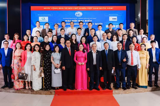 Ông Hoàng Định Bá Dương được bầu giữ chức Chủ tịch Hội Doanh nghiệp Bình Quới